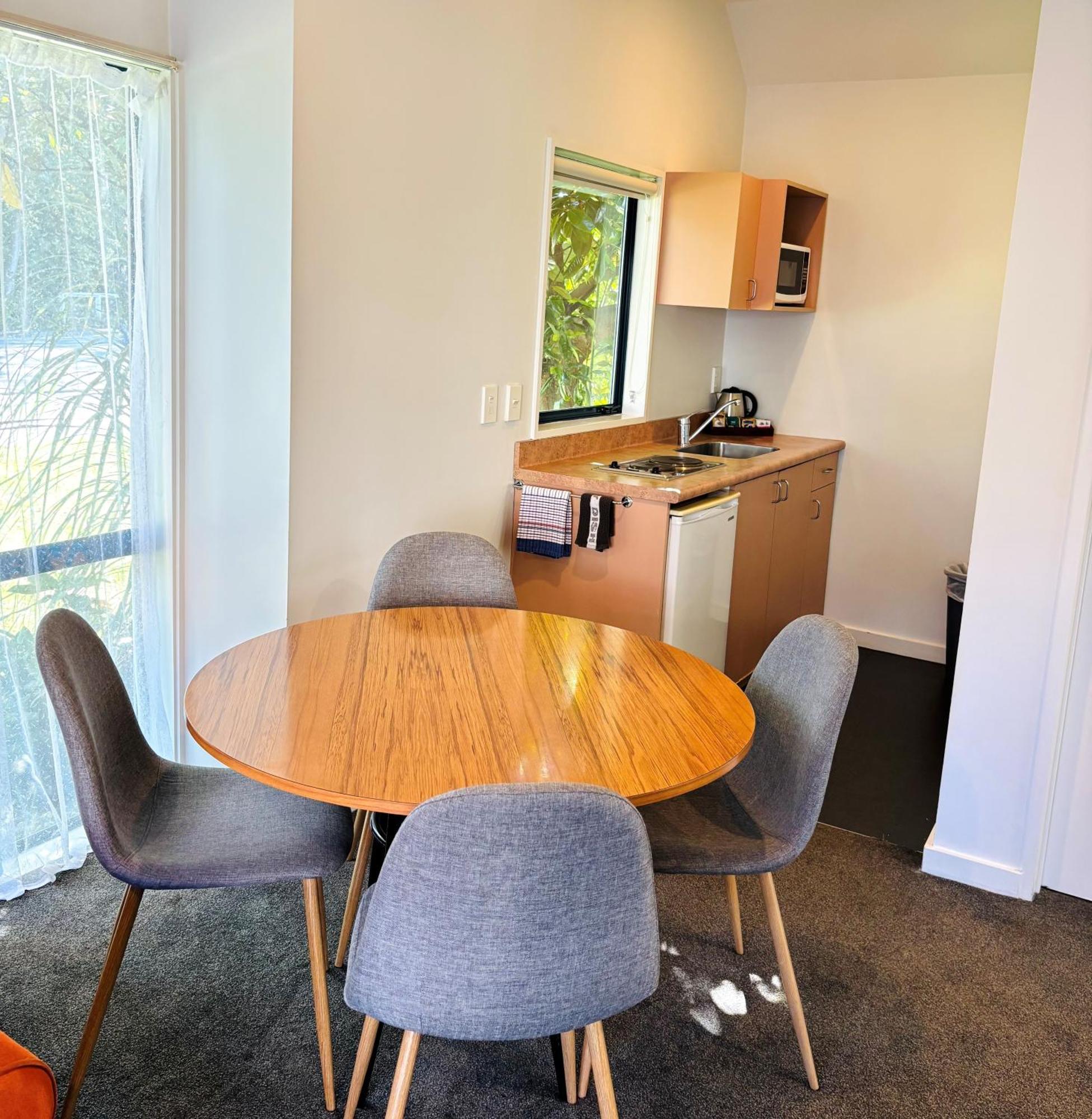 Bush Inn Court Motel Christchurch Ngoại thất bức ảnh